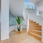 Serenity Heights - Luxury Concierge Services Вілла Адехе