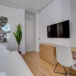 Вілла Serenity Heights - Luxury Concierge Services Адехе