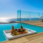 Serenity Heights - Luxury Concierge Services Вілла