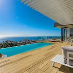 Serenity Heights - Luxury Concierge Services Вілла *