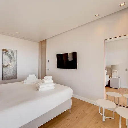 Serenity Heights - Luxury Concierge Service By Olax Rentals