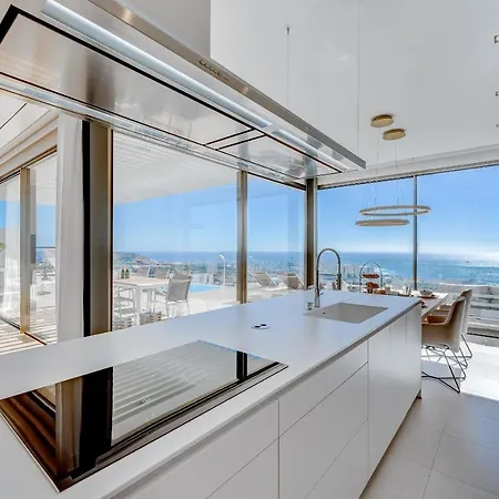 Villa Serenity Heights - Luxury Concierge Service By Olax Rentals