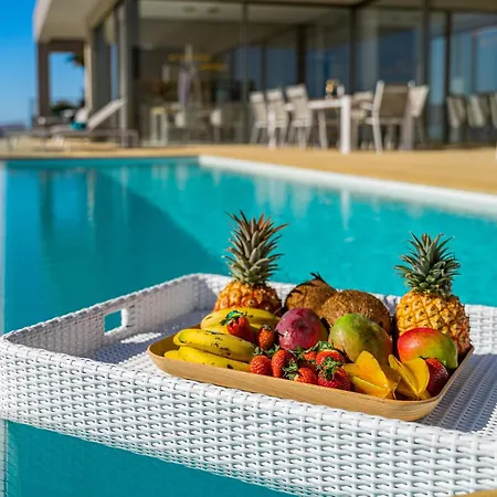 Villa Serenity Heights - Luxury Concierge Service By Olax Rentals