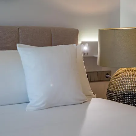 Serenity Heights - Luxury Concierge Service By Olax Rentals