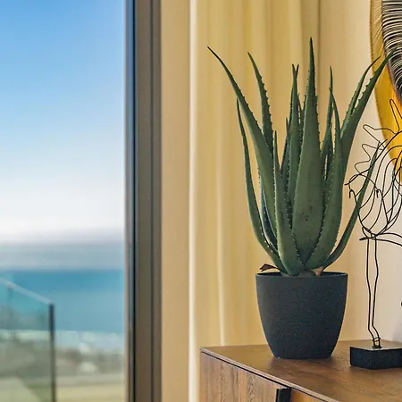 Serenity Heights - Luxury Concierge Services Вілла *