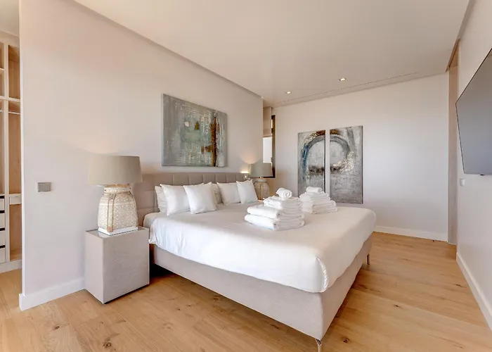 Serenity Heights - Luxury Concierge Services Villa *