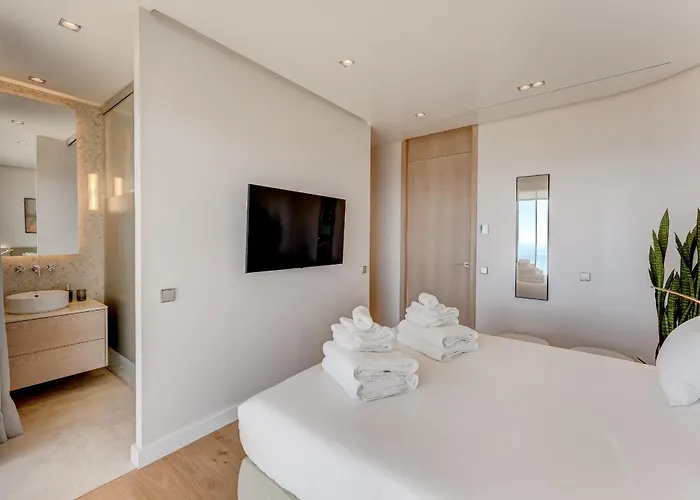 Serenity Heights - Luxury Concierge Services * Costa Adeje (Tenerife)