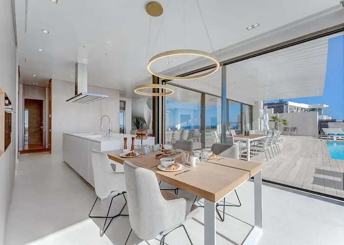 Serenity Heights - Luxury Concierge Services *