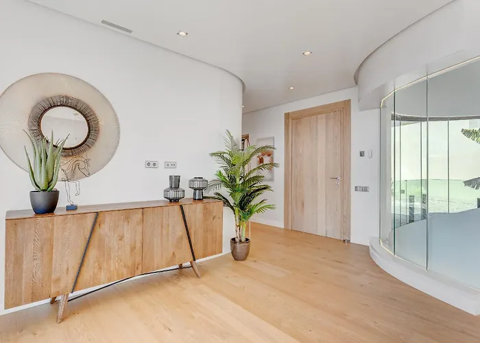 Villa Serenity Heights - Luxury Concierge Services *